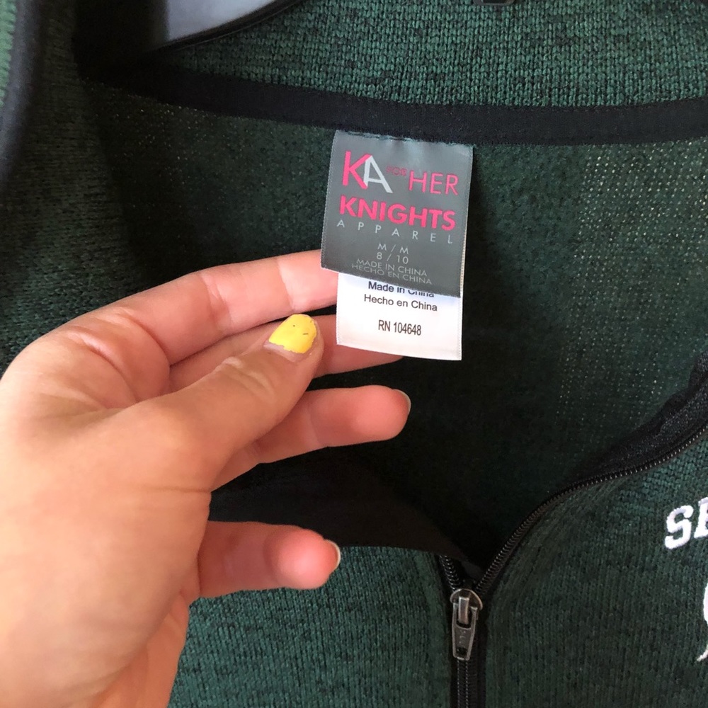 Michigan state zip up